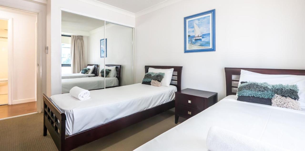 Victoria Square Apartments Голд-Кост Экстерьер фото