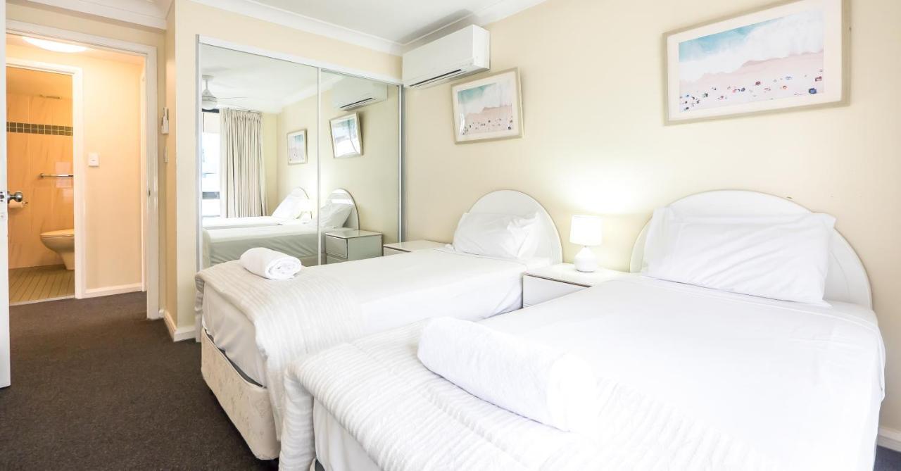 Victoria Square Apartments Голд-Кост Экстерьер фото