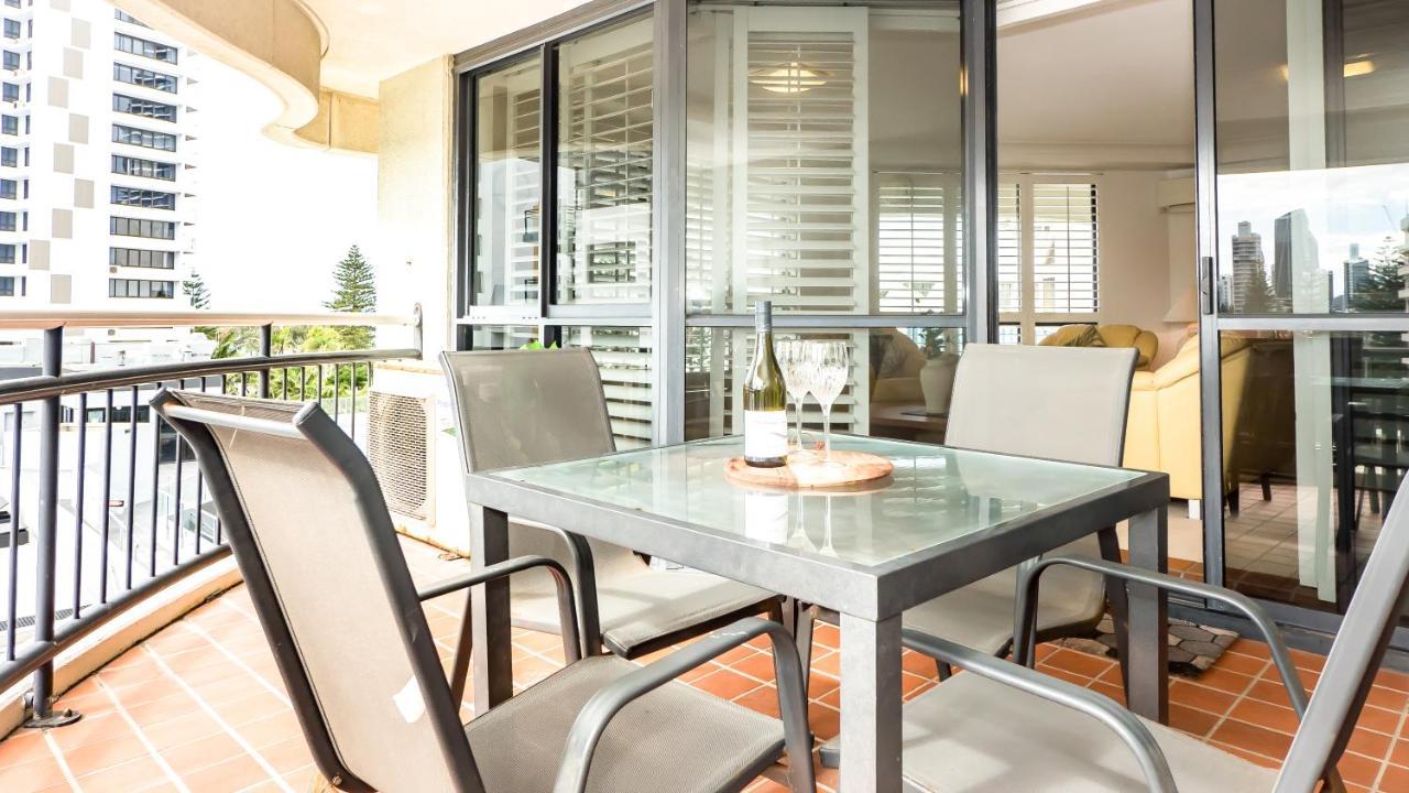 Victoria Square Apartments Голд-Кост Экстерьер фото
