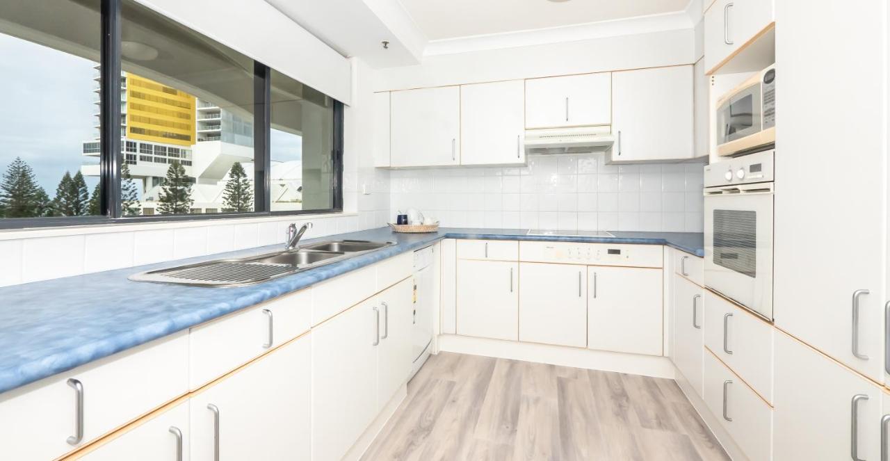 Victoria Square Apartments Голд-Кост Экстерьер фото